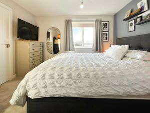 Photo 14- click for photo gallery